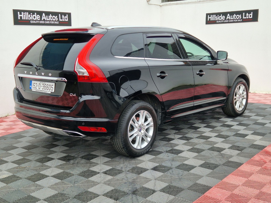 2015 Volvo XC60 - image 10