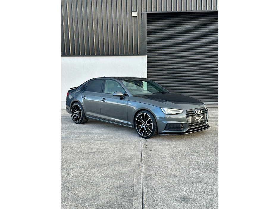 2018 Audi A4 - image 5