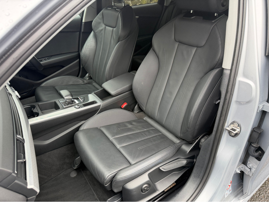 2022 Audi A4 2.0 TDi 35 SPORT EDITION163PS//VERY LOW MILEAGE//FULL SERVICE HISTORY//SIMI AND AA DEALER €34,950