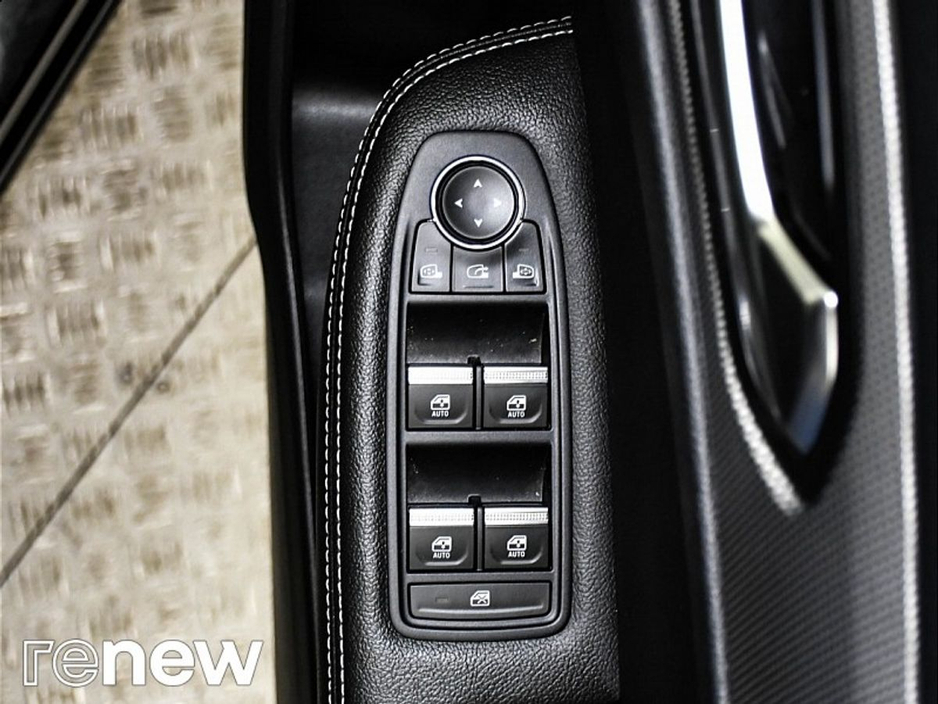 2022 Renault Arkana - image 23