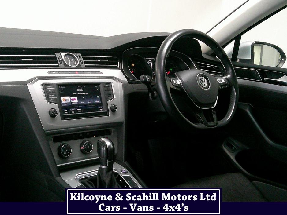 2016 Volkswagen Passat 1.6 TDI SE BUSINESS BLUEMOTION 120PS 4DR AUTO