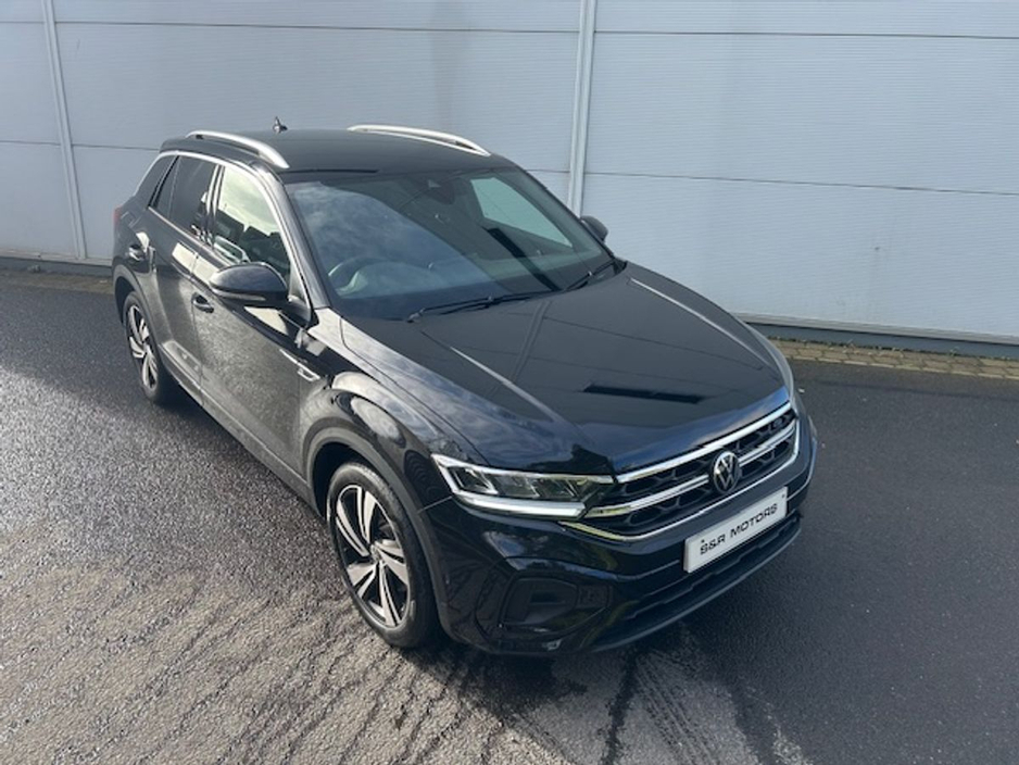 2025 Volkswagen T-Roc - image 12