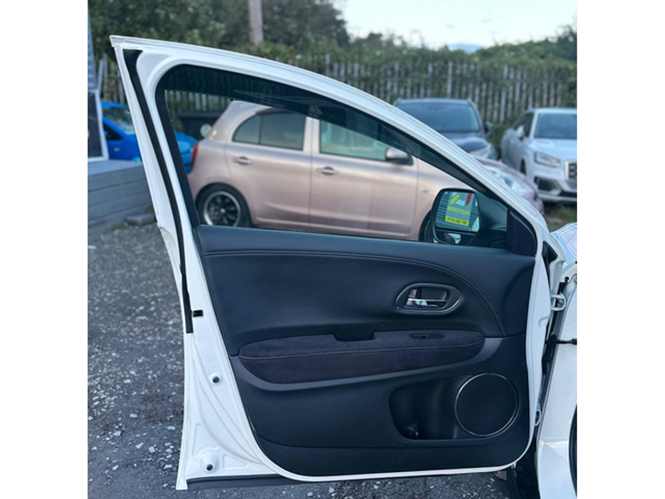 2017 Honda Vezel Cross 1.2L Petrol Automatic (7079) €17,995