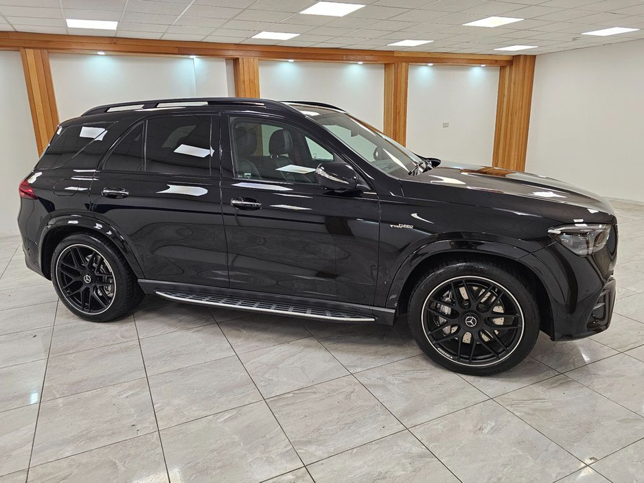 2025 Mercedes-Benz GLE Class - image 7