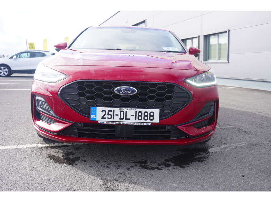 2025 Ford Focus - image 15