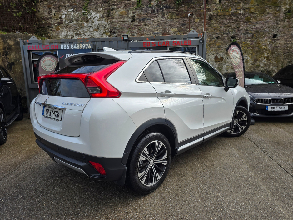2018 Mitsubishi Eclipse Cross - image 7