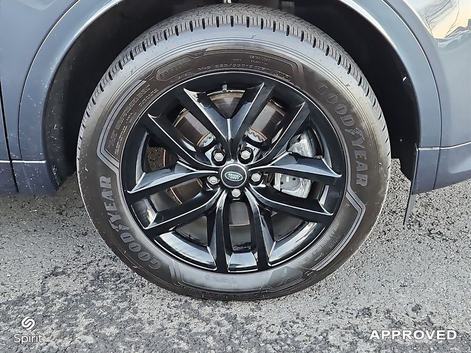 2025 Land Rover Discovery Sport 1.5 I3 PHEV 309 PS AWD S Auto €64,950