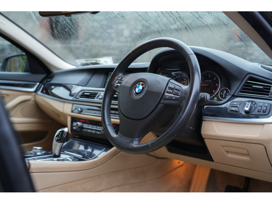 2012 BMW 5 Series - image 19