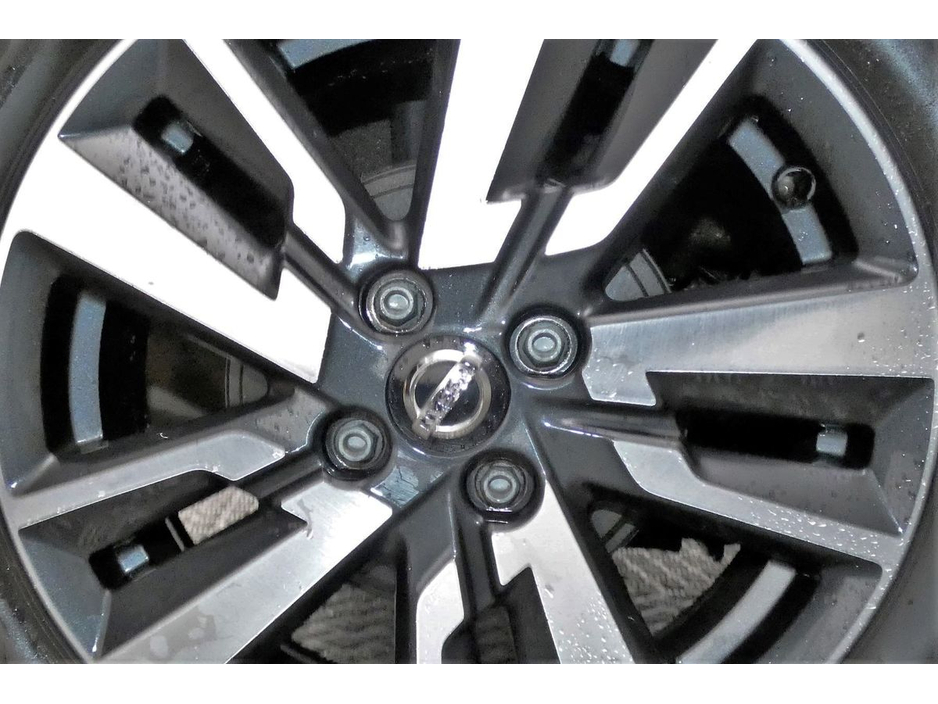 2019 Nissan Micra - image 24