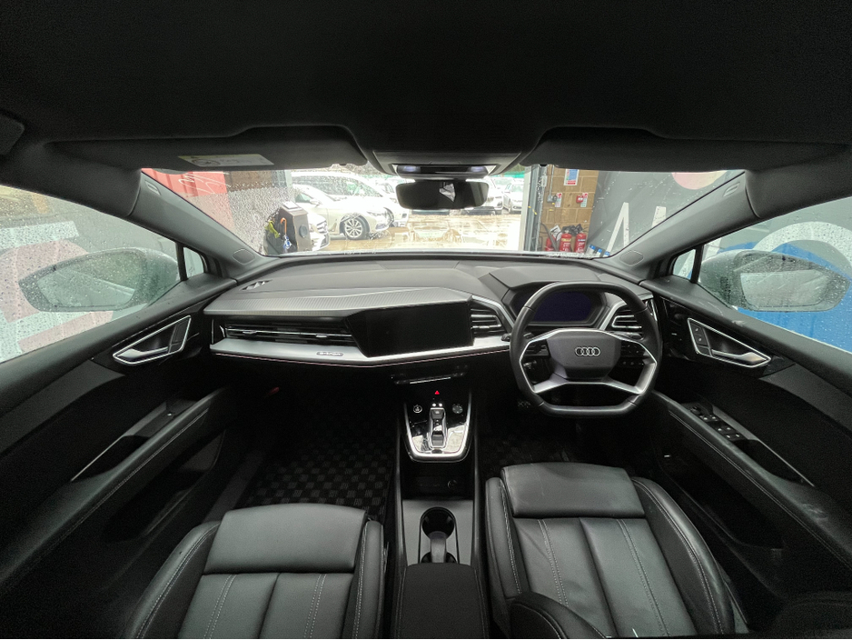 2023 Audi Q4 e-tron €34950 2023 AUDI Q4 E-TRON SPORTBACK 40 ADVANCED ELECTRIC AUTOMATIC / CRUISE CONTROL / 360° PARKING CAMERA / HEATED FRONT & REAR SEATS / PADDLE SHIFTS / AMBIENT LIGHTS / APPLE CARPLAY €34,950