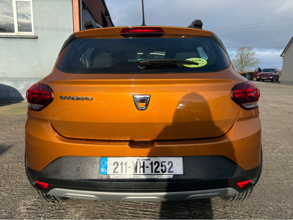 2021 Dacia Sandero - image 8