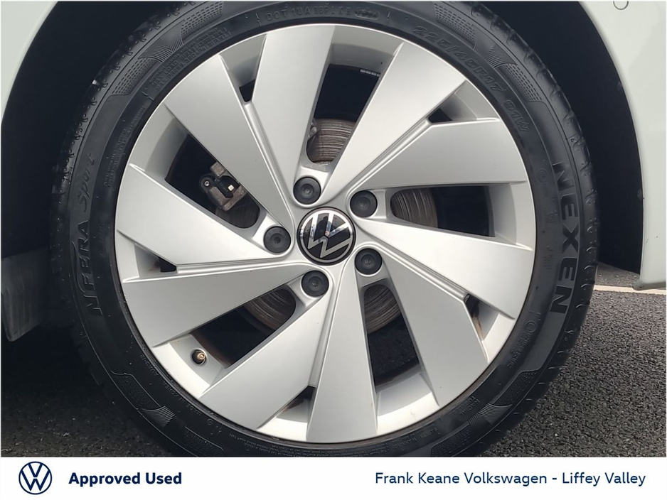 2025 Volkswagen Golf EDITION 75 AUTO 1.5 MHEV 116HP *PURE WHITE* *PRIVACY GLASS* *REAR VIEW CAMERA* *PCP FINANCE AVAILABLE FROM €265PM* €31,995