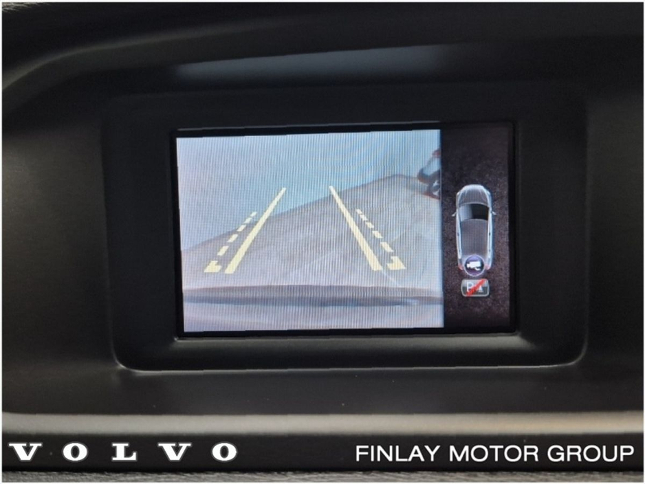 2019 Volvo V40 - image 23