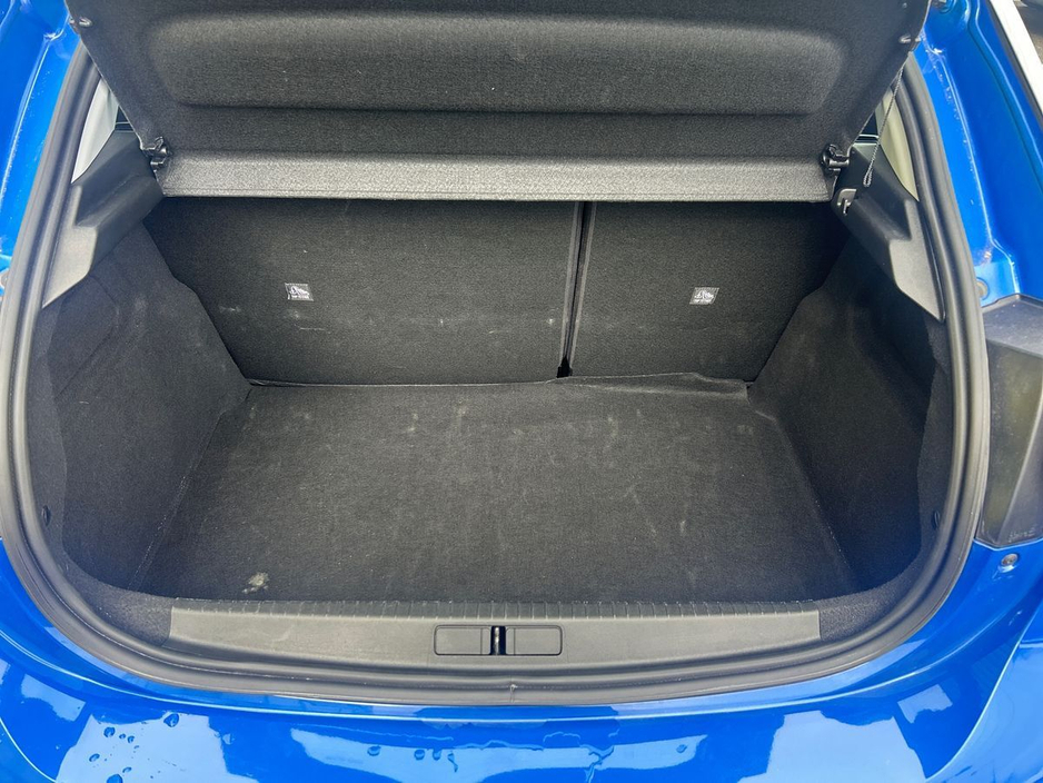 2025 Opel Corsa - image 11