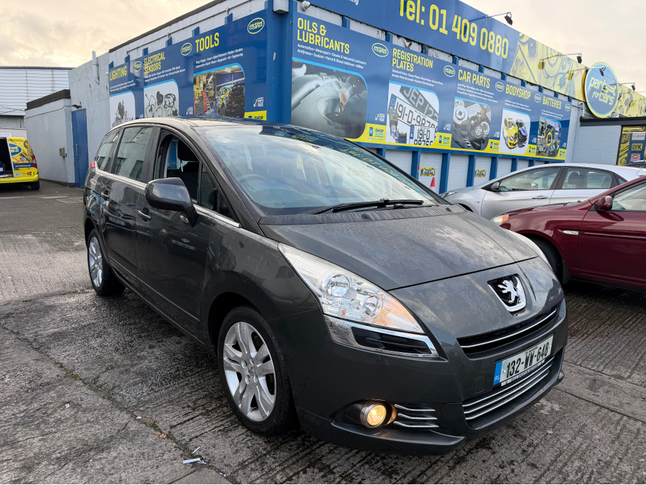2013 Peugeot 5008 1.6 HDI ACTIVE 115BHP 5DR €4,990