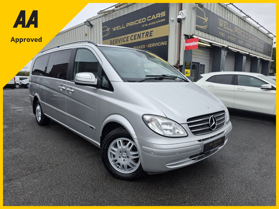 2010 Mercedes-Benz V Class - image 17