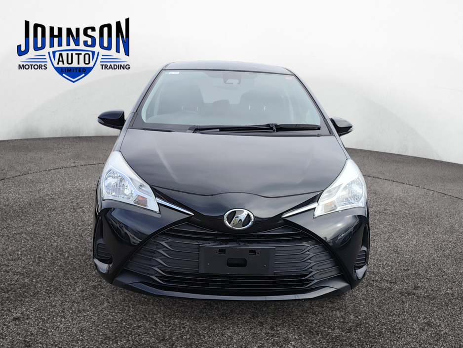 2018 Toyota Vitz - image 4