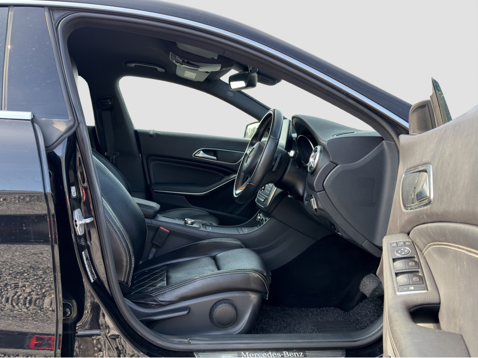 2016 Mercedes-Benz CLA Class - image 13
