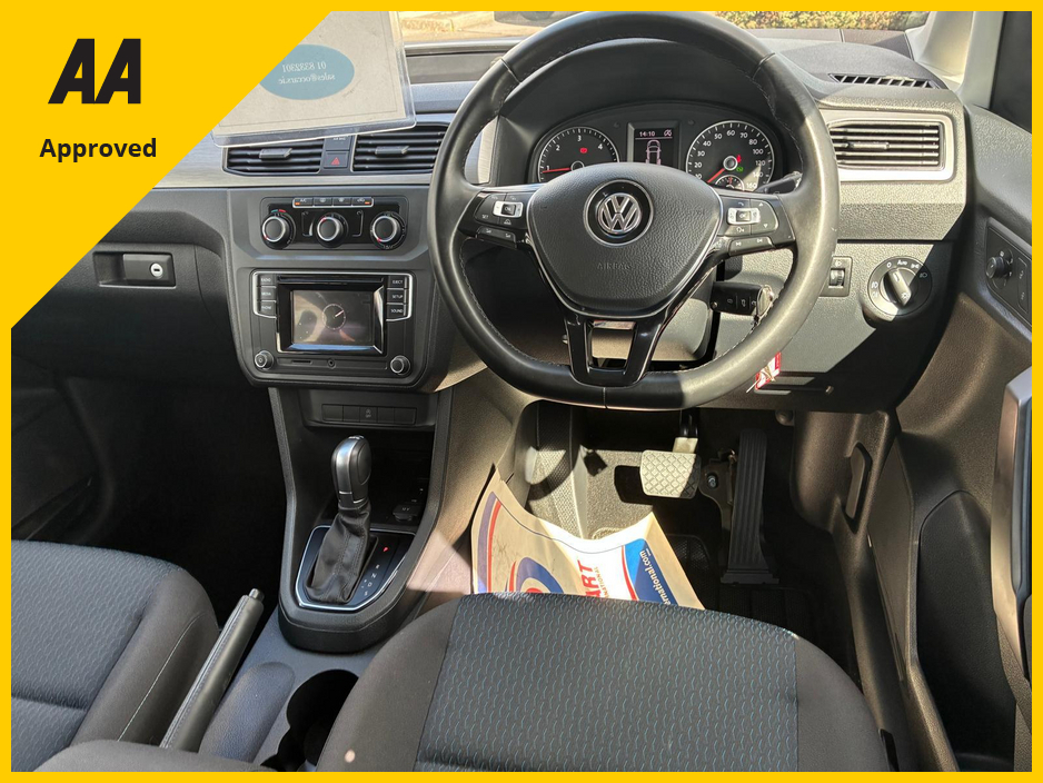 2021 Volkswagen Caddy Maxi Life - image 7