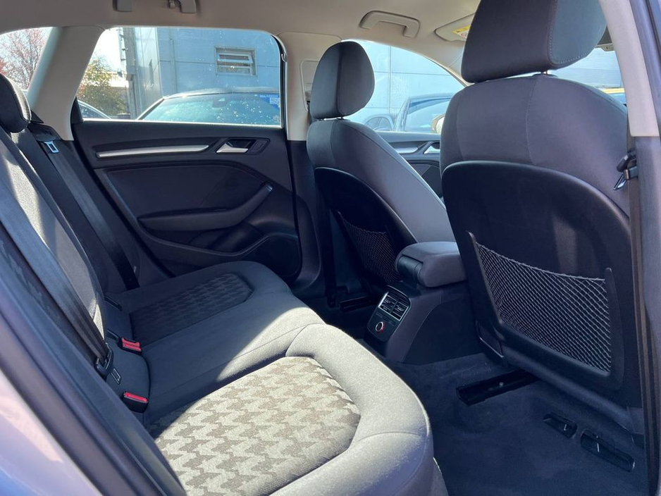 2013 Audi A3 - image 8