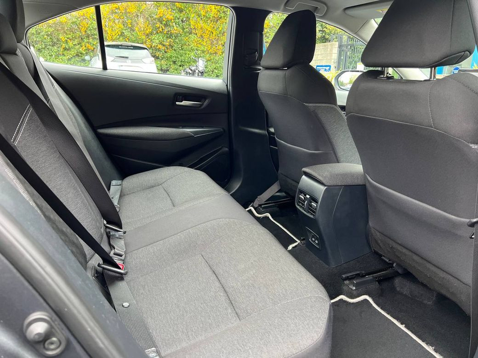 2023 Toyota Corolla - image 8