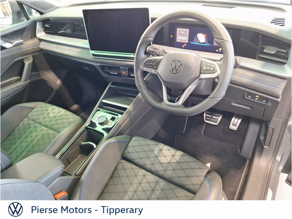 2026 Volkswagen Tayron - image 2