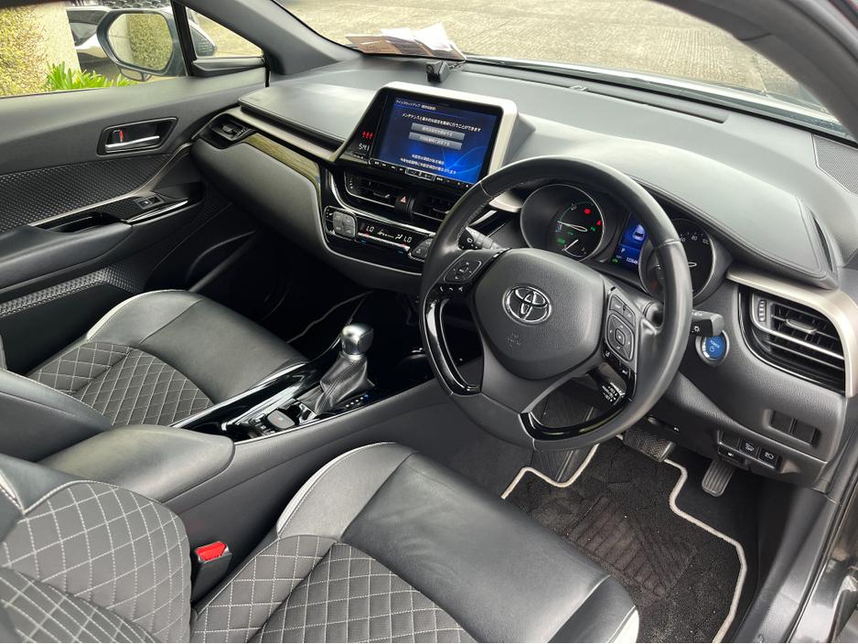 2019 Toyota C-HR - image 14