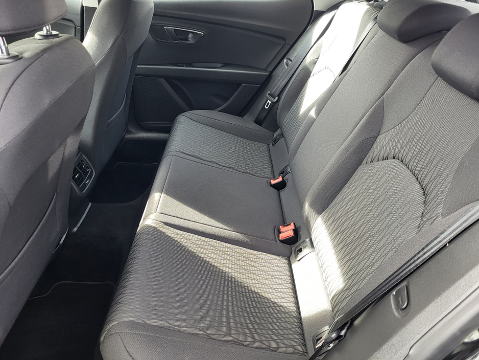 2016 SEAT Leon - image 17