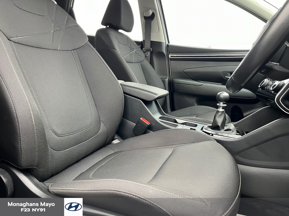 2023 Hyundai Tucson - image 8