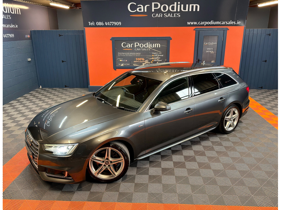 2016 Audi A4 - image 12