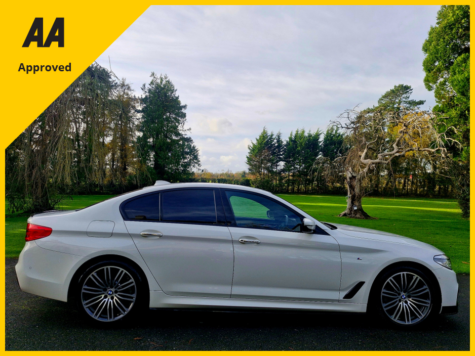 2017 BMW 5 Series - image 20