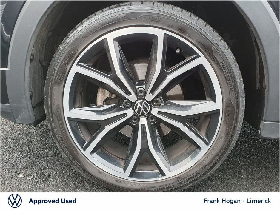 2023 Volkswagen T-Cross - image 9