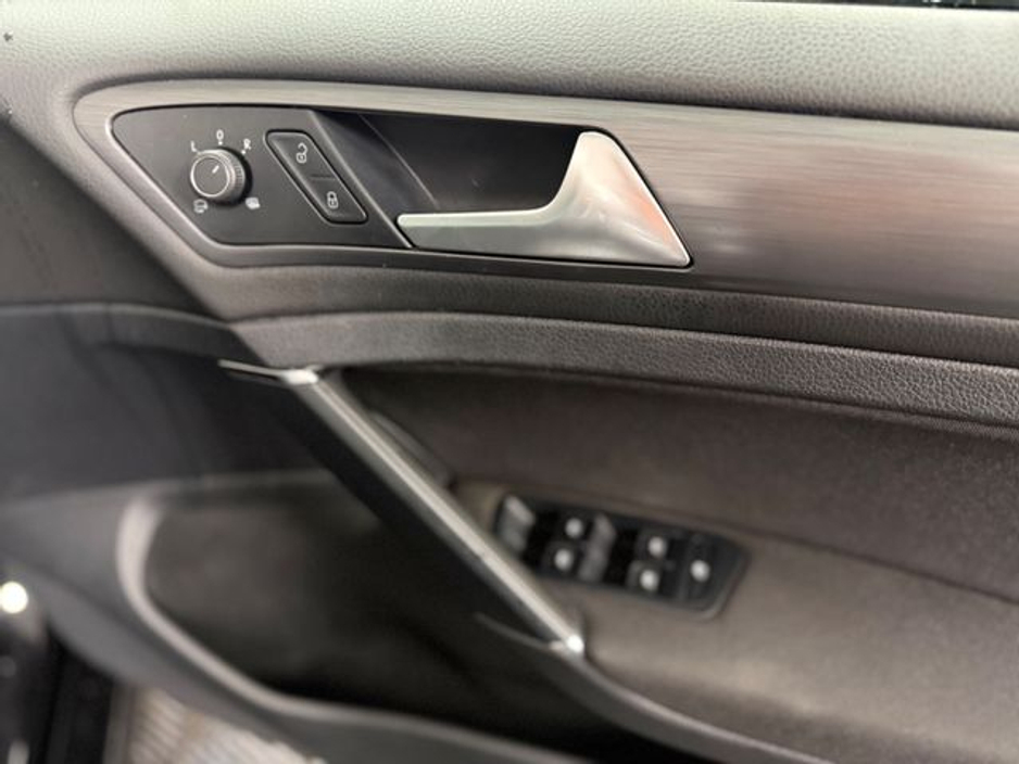 2018 Volkswagen Golf 2018 Golf 1.2 Automatic Low Mileage €19,777