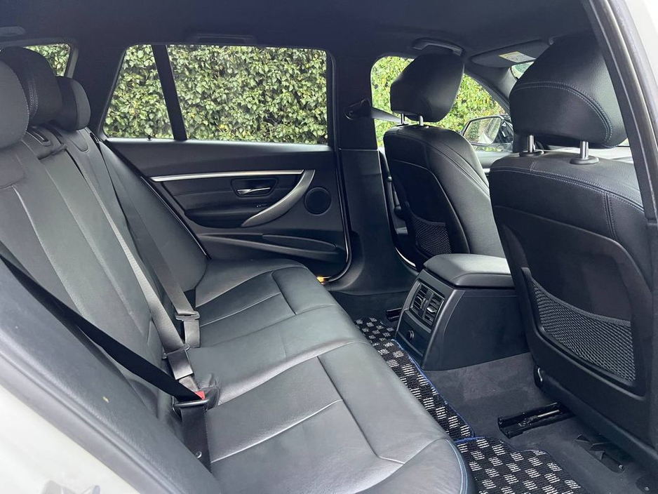 2017 BMW 3 Series 320d M-SPORT COMPETITION // SHADOW EDITION // SERVICE HISTORY // LEATHER M-SPORT INTERIOR €23,950