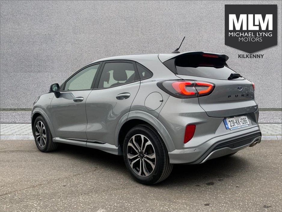 2023 Ford Puma - image 9