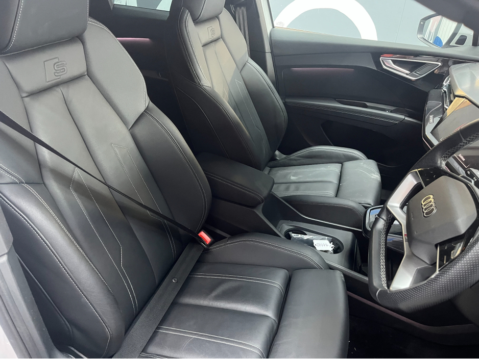 2023 Audi Q4 e-tron €34950 2023 AUDI Q4 E-TRON 40 S-LINE SPORTBACK ELECTRIC AUTOMATIC / CRUISE CONTROL / 360° PARKING CAMERA / HEATED SEATS / PADDLE SHIFTERS / APPLE CARPLAY / AMBIENT LIGHTS €34,950