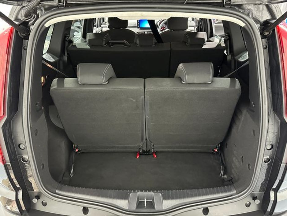 2022 Dacia Jogger Comfort Petrol 7 Seater 1.0 221 €17,750