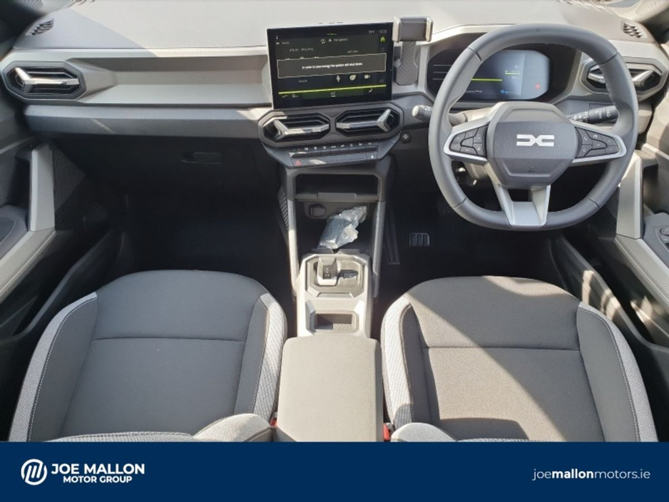 2026 Dacia Duster - image 4