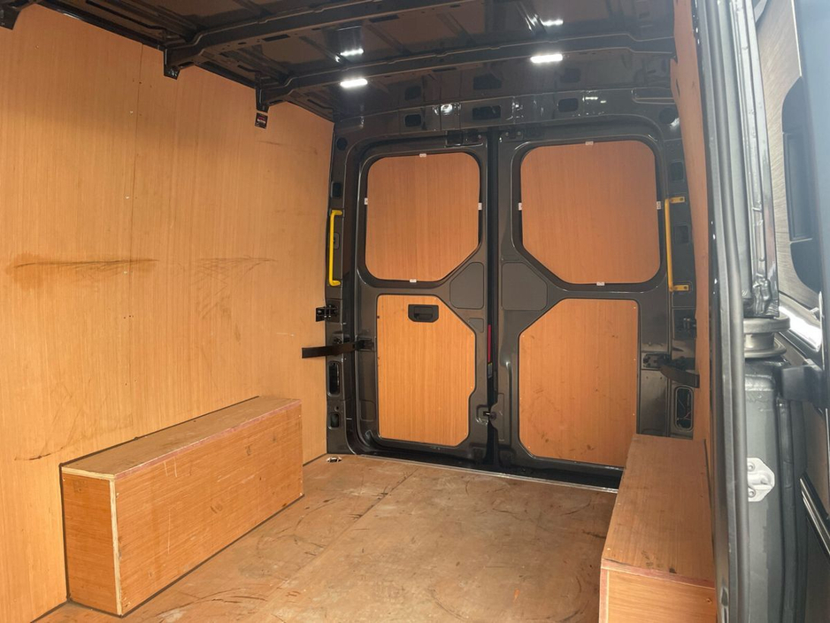 2025 Volkswagen Crafter  €39,975
