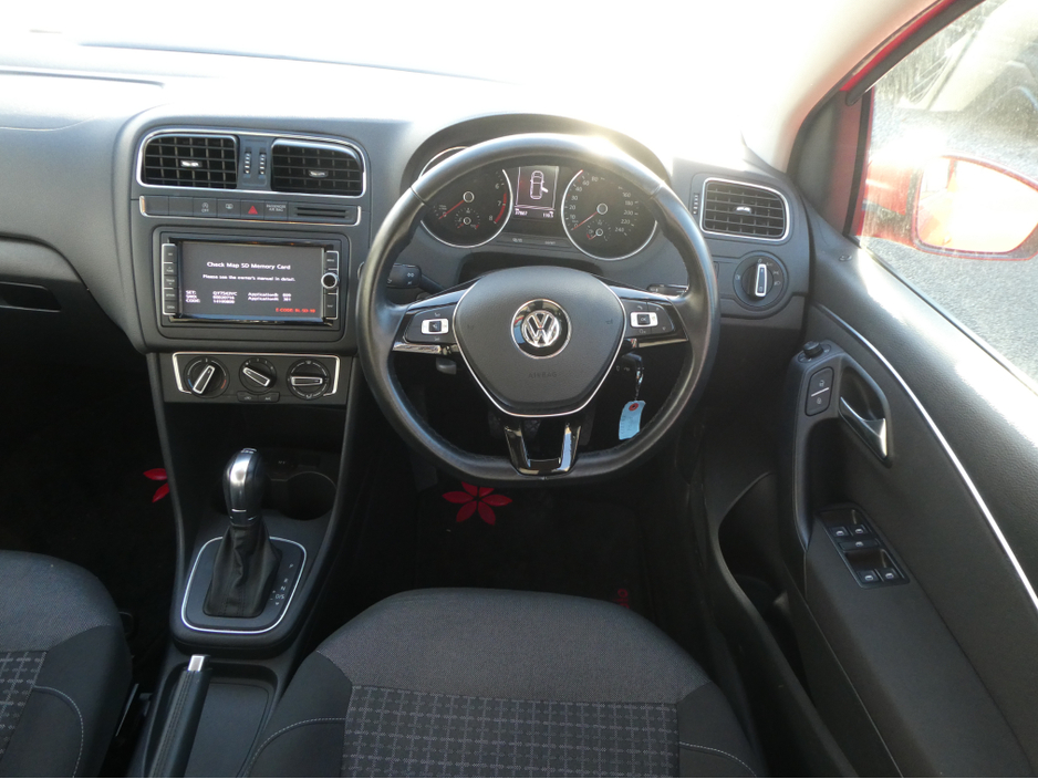 2016 Volkswagen Polo TSI Bluemotion €13,650