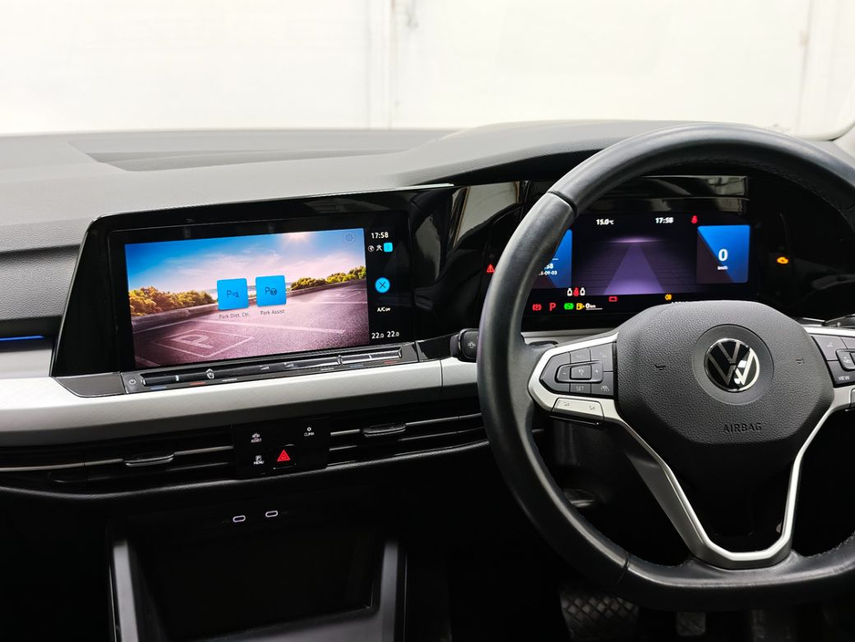 2022 Volkswagen Golf 1.0 ETSI ACTIVE Automatic, Reversing camera €24,995