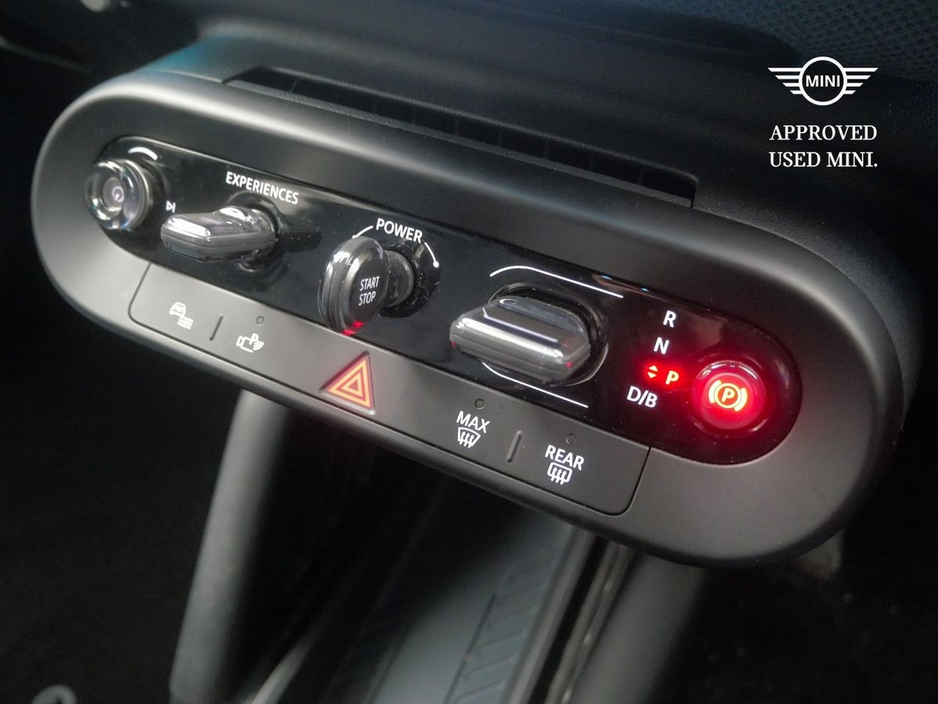 2025 MINI Aceman E €31,900