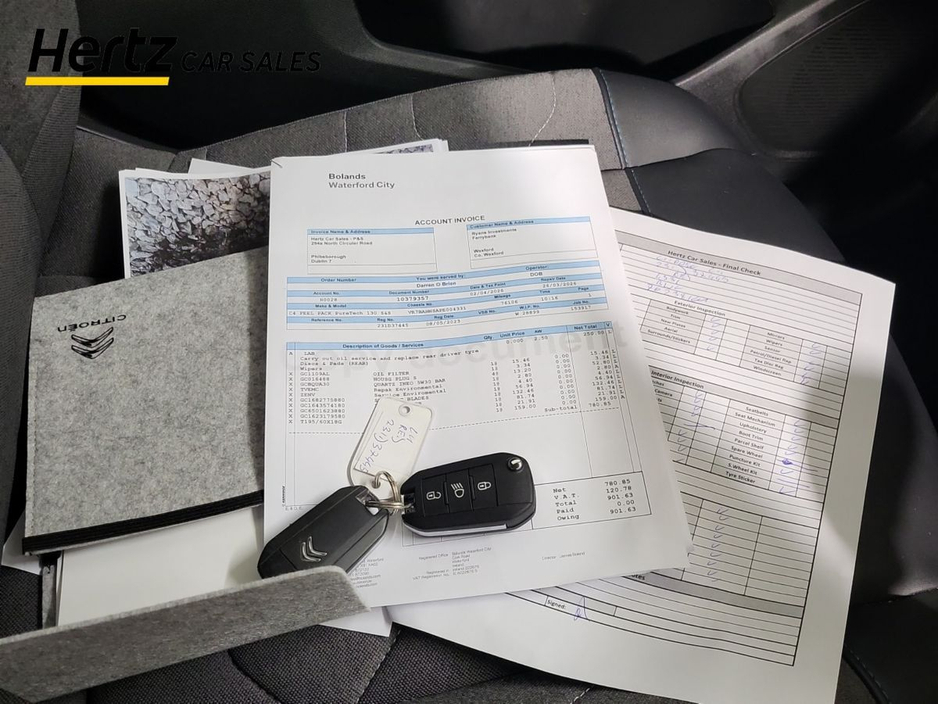 2023 Citroen C4 - image 26