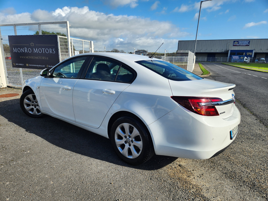 2016 Opel Insignia 1.6CDTI 136PS S €6,000
