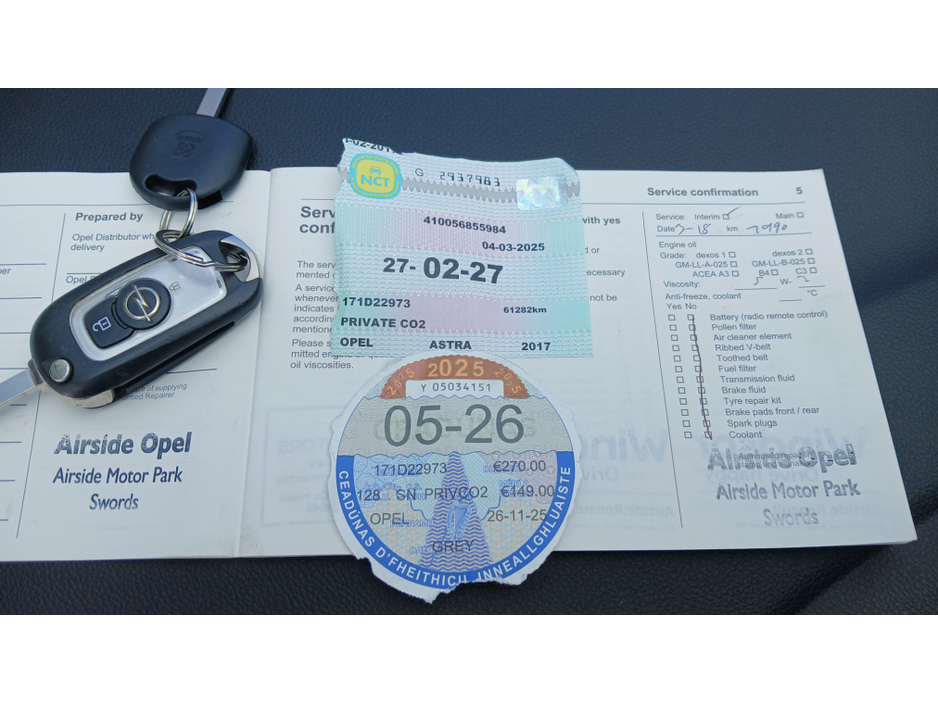 2017 Opel Astra - image 3