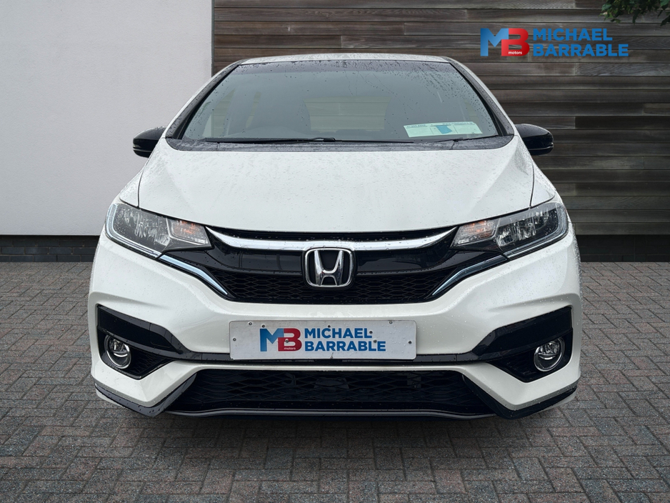 2017 Honda Fit 1.5L Petrol Hybrid Automatic €13,950