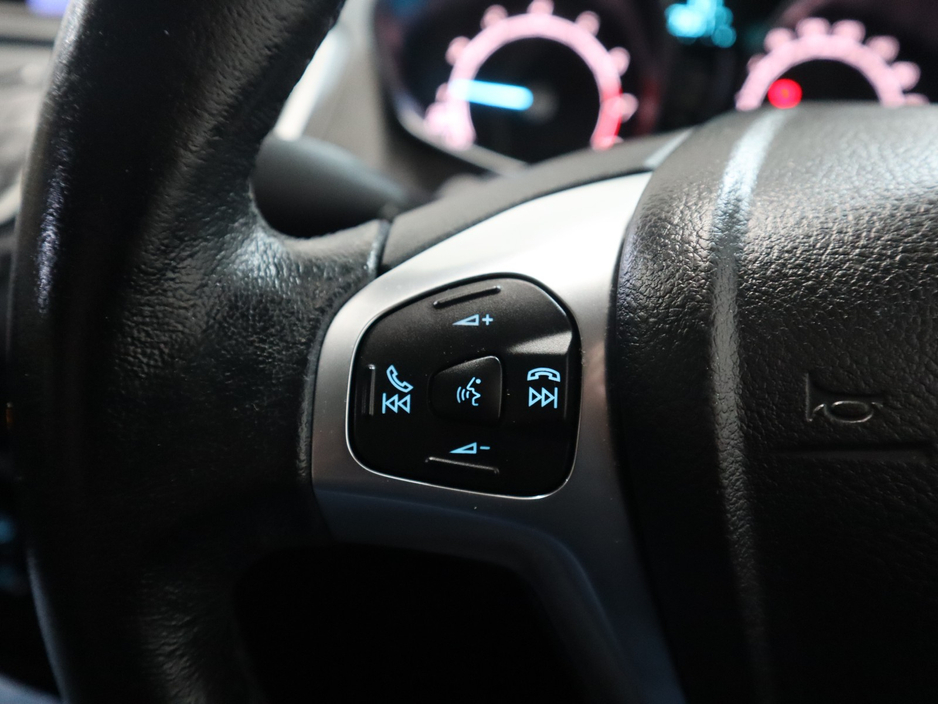 2017 Ford Fiesta *38* ZETEC 1.25 60PS M5 5DR MCA 4DR €9,900