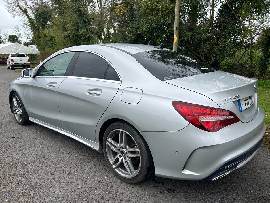 2018 Mercedes-Benz 180 - image 6