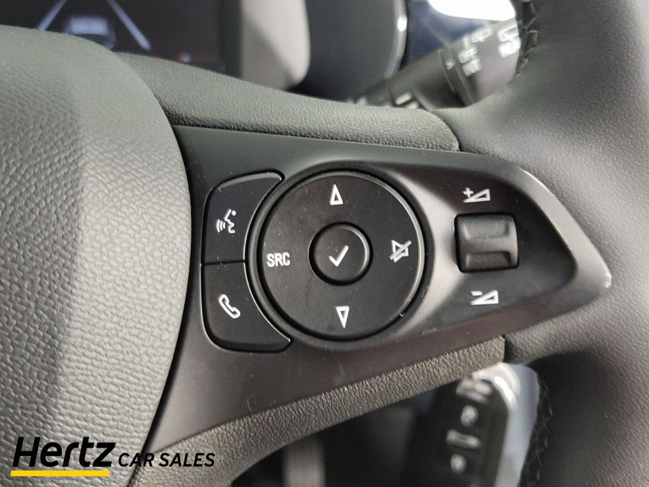 2023 Opel Corsa - image 24