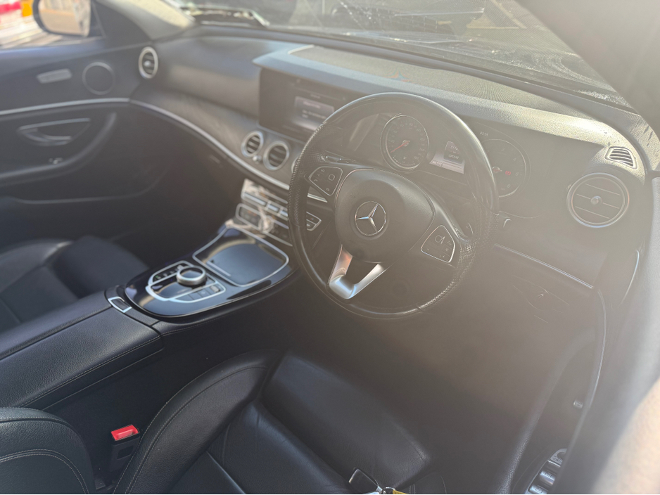 2017 Mercedes-Benz E Class - image 3